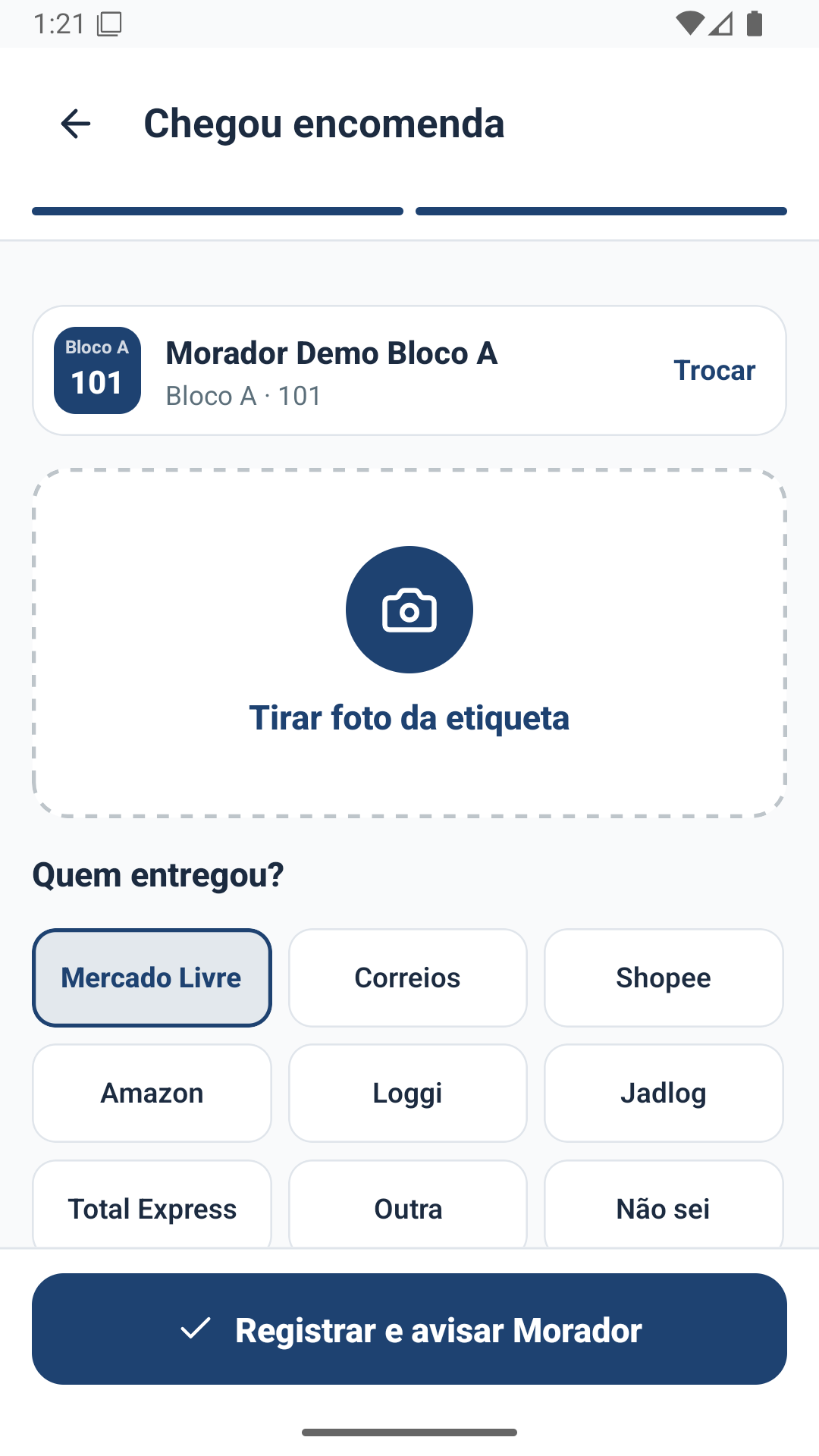 App da portaria: registrar encomenda para o Bloco A 101, com foto da etiqueta e escolha da transportadora